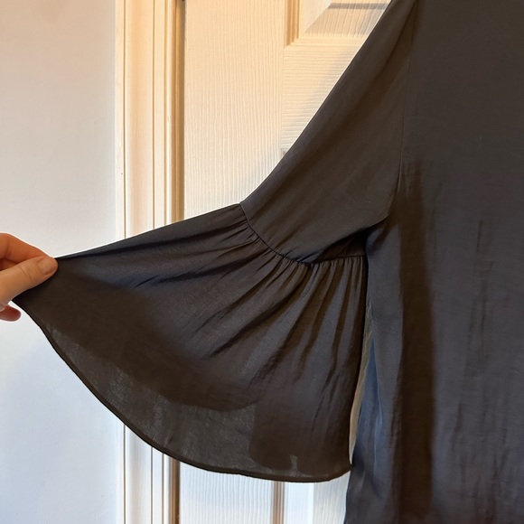 Vince Camuto blouse - Picture 3 of 3